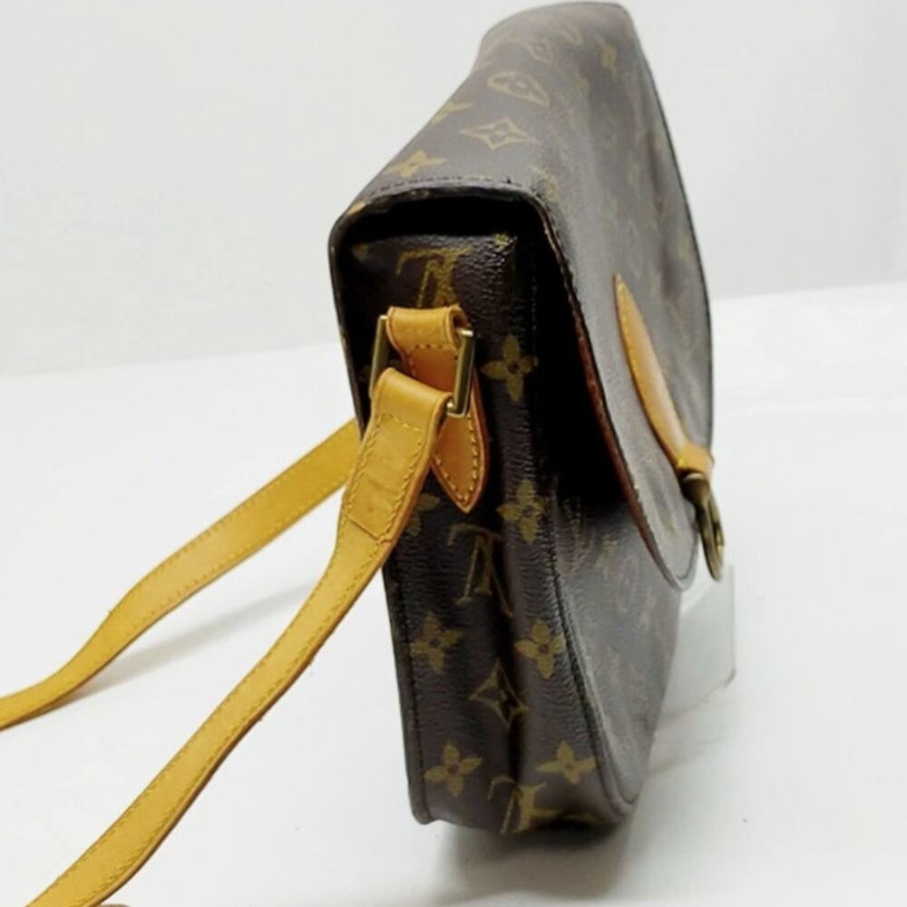 ⭐🔥AUTHENTIC🔥⭐ Louis Vuitton SAINT CLOUD GM Crossbody - Picture 3 of 7